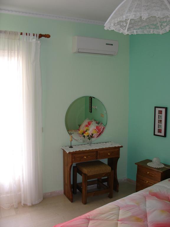 Lena Blue Sea Apartments Kalámi Extérieur photo
