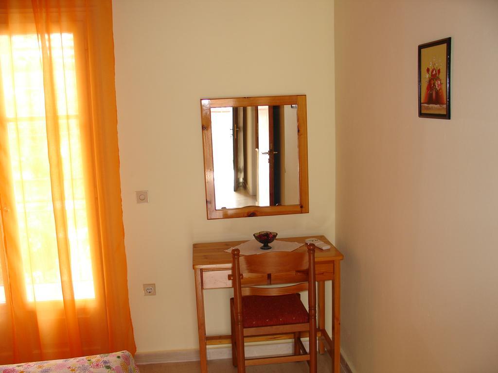 Lena Blue Sea Apartments Kalámi Extérieur photo